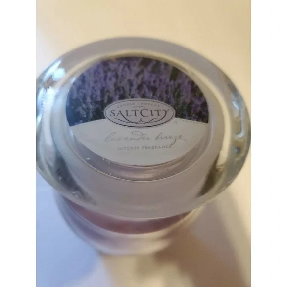 Salt City Rare 26 Oz Lavender Breeze Candle - Picture 2 of 4